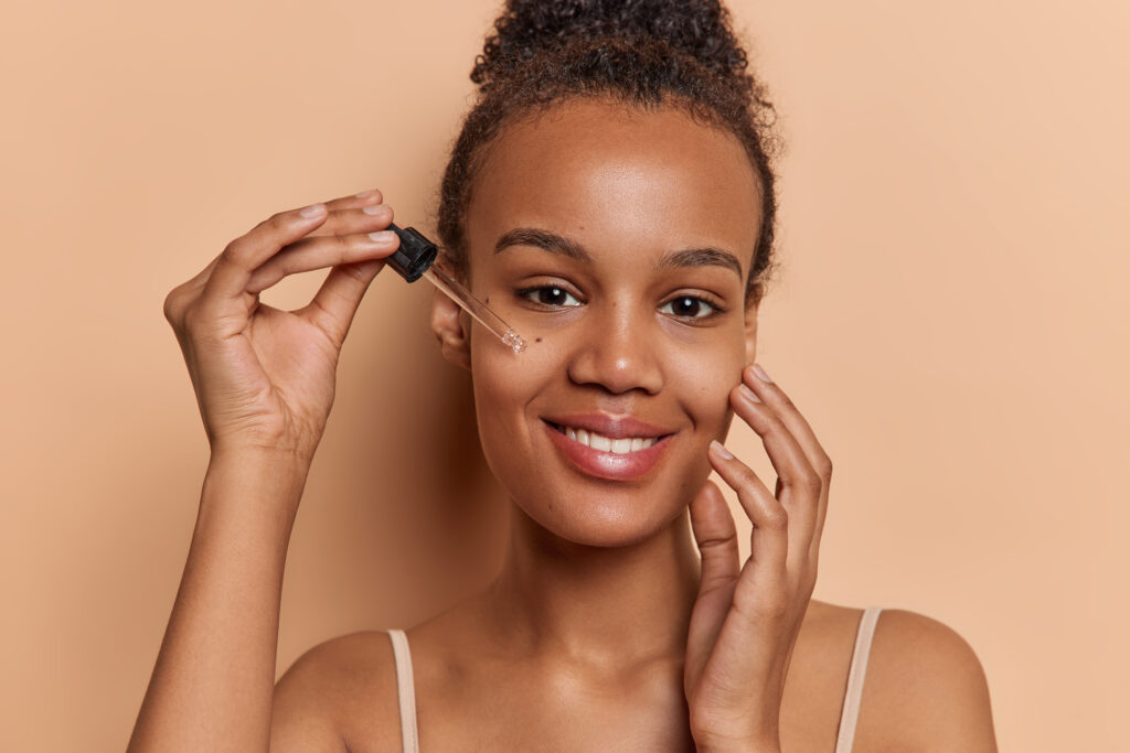 Buy the original Should You Apply Face Oil Before or After Moisturizer? Here Is What Your Skin Actually Needs in Ibadan Nigeria